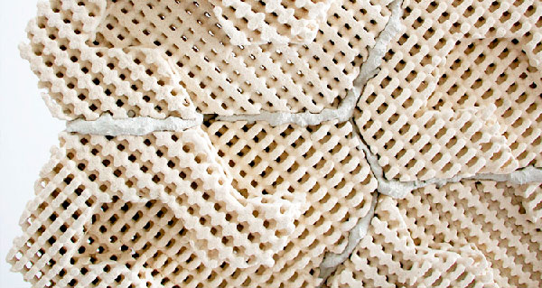 Новый стройматериал - энергоэффективный 3D-напечатанный кирпич с охлаждением Новый стройматериал - энергоэффективный 3D-напечатанный кирпич с охлаждением