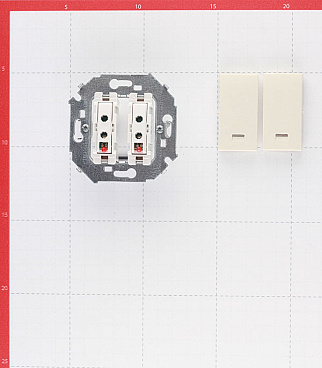 Выключатель Simon 15 двухклавишный встраиваемый слоновая кость с подсветкой (1591392-031)
