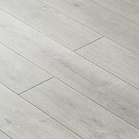 Ламинат 32 класс Ultradecor Expert Choice дуб атомик 2,22 кв.м 8 мм с фаской