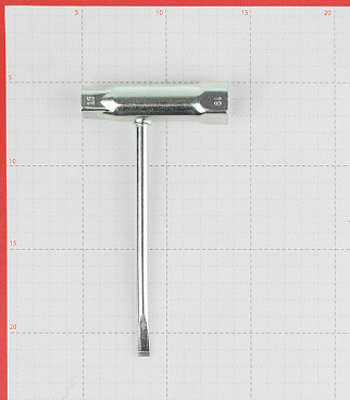 Ключ комбинированный Champion (C1202)