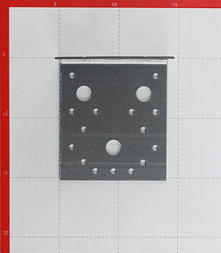 Уголок крепежный оцинкованный 105х105х90х2 мм