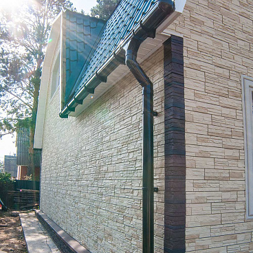 Желоб водосточный Docke Lux пластиковый d140 мм 3 м шоколад RAL 8019