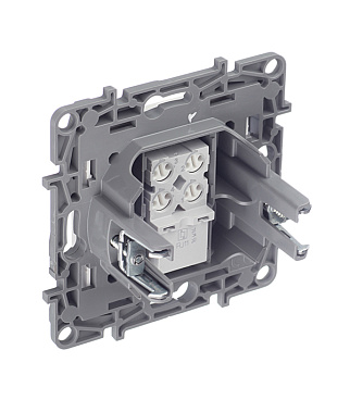 Розетка телефонная Legrand Etika встраиваемая белая RJ11 (672240)