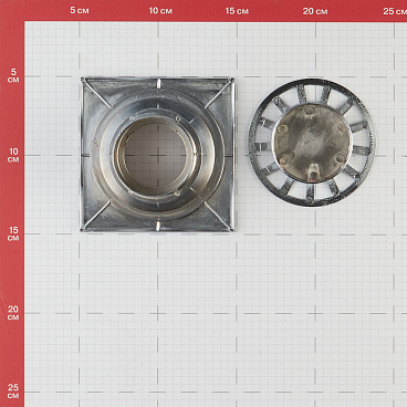 Трап душевой вертикальный Ore D1050V с гидрозатвором 100х100 мм d50 мм цельнометаллический