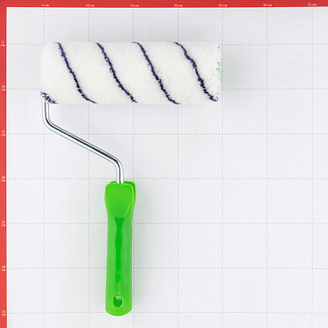 Валик полиакрил 180 мм d48 мм ворс 8 мм для водной основы с ручкой Wenzo Parma