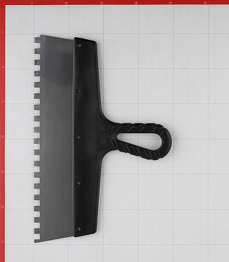 Шпатель зубчатый 300х8 мм с пластиковой ручкой (131153)