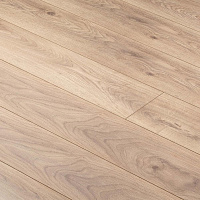 Ламинат 33 класс Ultradecor Expert Choice дуб хейбридж 2,22 кв.м 8 мм с фаской