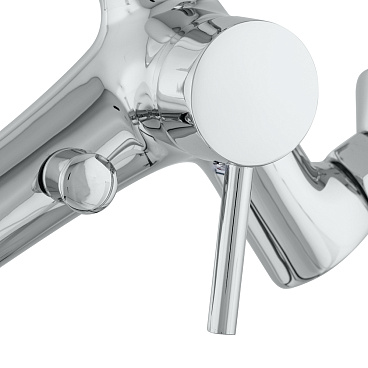 Смеситель для ванны Lavelly Smart хром однорычажный с коротким изливом без лейки (624588)