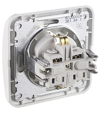 Розетка Makel Mimoza встраиваемая белая (12028)