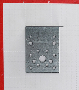 Уголок крепежный оцинкованный 90х90х65х2 мм