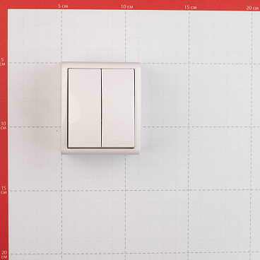 Выключатель Simon 15 Aqua двухклавишный накладной белый (1594398-030)