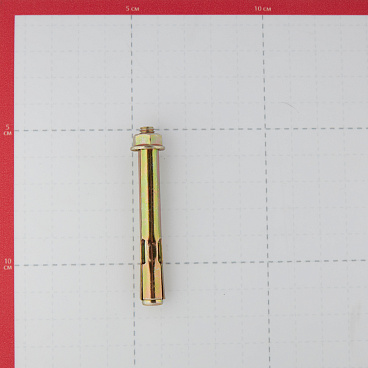 Анкерный болт 8х65 мм для бетона с гайкой