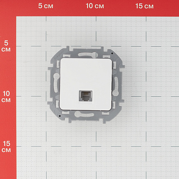 Розетка телефонная Legrand Inspiria встраиваемая белая RJ11 (673820)