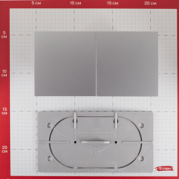 Розетка Systeme Electric AtlasDesign встраиваемая алюминий со шторками со сдвижными крышками (ATN000328)
