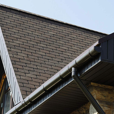 Труба водосточная Docke Premium пластиковая d85 мм 1 м горький шоколад RAL 8019