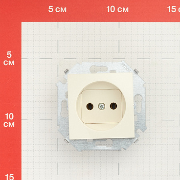 Розетка Simon 15 встраиваемая слоновая кость (1591431-031)