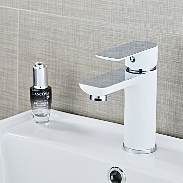 Смеситель для раковины Lavelly White Modern хром/белый однорычажный (623750)