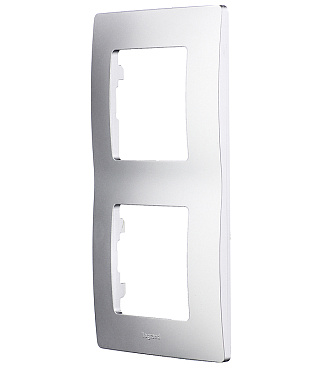 Рамка Legrand Etika двухместная алюминий (672552)