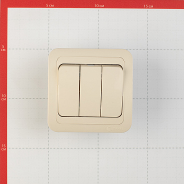 Выключатель Makel Mimoza трехклавишный встраиваемый бежевый (25092)