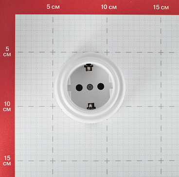 Розетка Bironi Лизетта накладная белая ретро (B1-101-21)