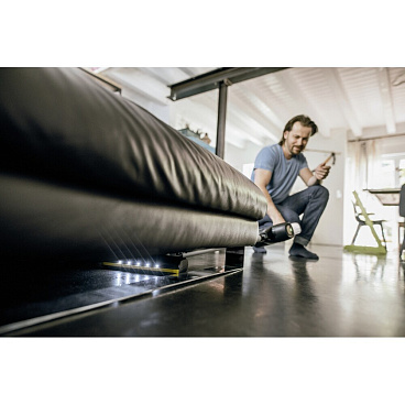 Пылесос ручной аккумуляторный Karcher Cordless ourFamily Pet VC 6 250 Вт 25,2 В 0,8 л Li-Ion 1 АКБ и ЗУ (1.198-673.0)