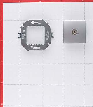 Розетка телевизионная Simon 15 встраиваемая алюминий (1591475-033)