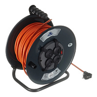 Удлинитель Партнер Электро с заземлением 40 м на катушке металл 3,5 кВт 4 розетки ПВС 3х1,5 кв.мм IP44