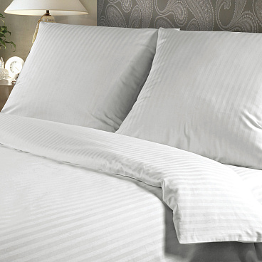 Комплект постельного белья Евро страйп-сатин Verossa Stripe белый с простыней 220х240 см