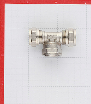 Тройник VALTEC (VTm.332.N.200520) 20 обж(ц) х 3/4 ВР(г) х 20 обж(ц)