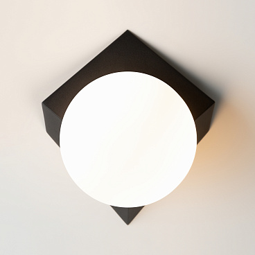 Настенный светильник (бра) Maytoni MOD445WL-01B