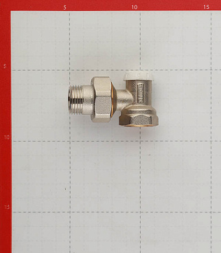 Клапан запорный угловой Tiemme 1/2 НР(ш) х 1/2 ВР(г) для радиатора (3230001)