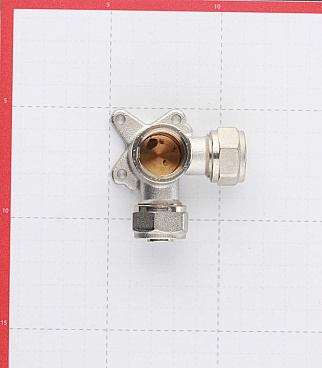 Водорозетка Tiemme двухплоскостная 16 обж(ц) х 1/2 ВР(г) (1600063)