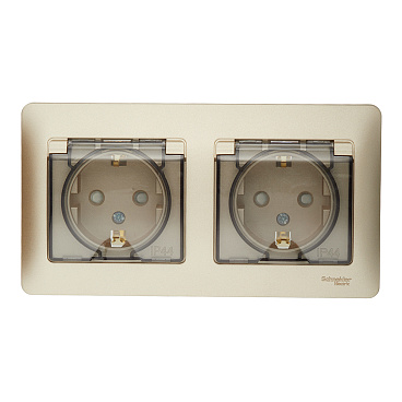 Розетка Systeme Electric Glossa встраиваемая титан со шторками с крышкой (GSL000447)