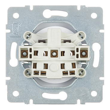 Розетка Lezard Karina встраиваемая белая (707-0288-121B)