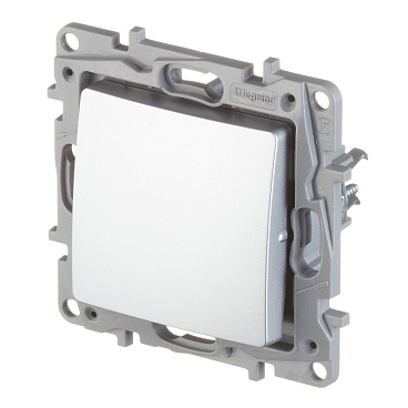 Переключатель Legrand Etika одноклавишный встраиваемый алюминий (672409)
