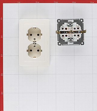 Розетка Hegel Master встраиваемая слоновая кость (РС16-351-01)