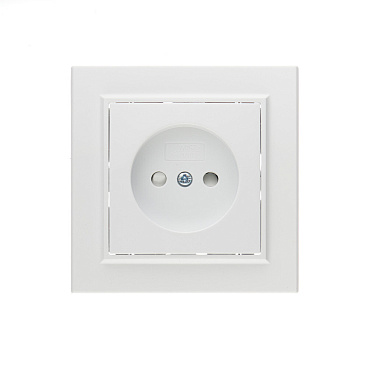 Розетка EKF Минск встраиваемая белая со шторками (ERR10-022-100)