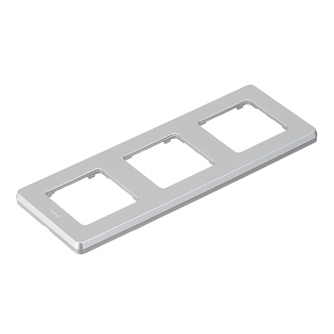 Рамка Legrand Inspiria трехместная алюминий (673952)