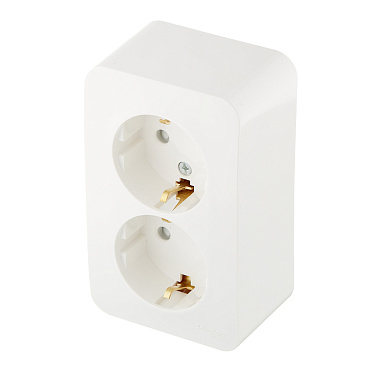 Розетка Systeme Electric Blanca накладная молочная со шторками (BLNRA011212)