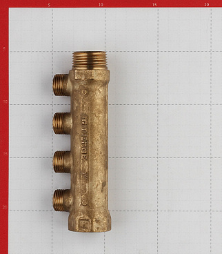 Коллектор Tiemme 1 ВР(г) х 4 выхода 1/2 НР(ш) х 1 НР(ш) (1910005)