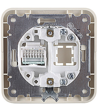 Розетка компьютерная Makel Mimoza встраиваемая бежевая RJ45 (25035)