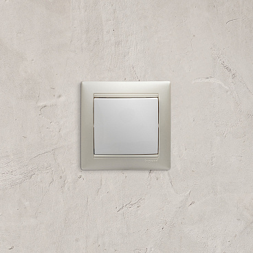 Выключатель Legrand Valena одноклавишный встраиваемый белый (694260)