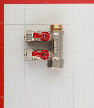 Коллектор 3/4 ВР(г) х 2 выхода 16 обж(ц) х 3/4 НР(ш) с шаровыми кранами (C2MP3416/17359)