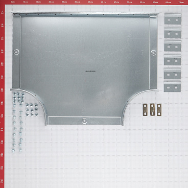 Ответвитель для лотка Т-образный горизонтальный DKC 300х50 мм с креплением (36125K)