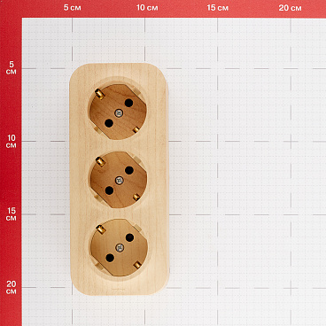 Розетка Legrand Quteo накладная дерево (782288)