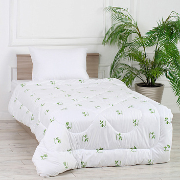 Одеяло всесезонное 1,5-спальное бамбук Mona Liza (539452)