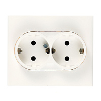 Розетка Legrand Suno встраиваемая белая со шторками (721126)