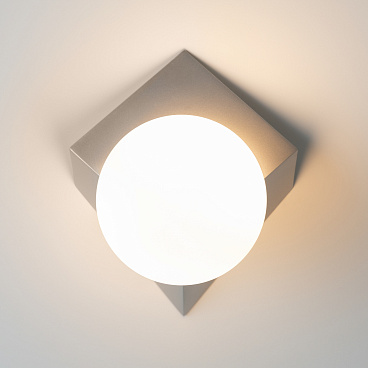 Настенный светильник (бра) Maytoni MOD445WL-01PT