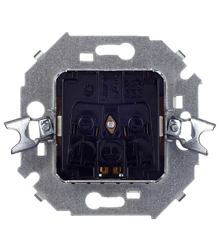 Розетка Simon 15 встраиваемая слоновая кость со шторками (1591443-031)