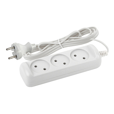 Удлинитель Эра 3 розетки 1,5 м ШВВП 2х0,75 кв.мм 6 А 1,3 кВт белый (Б0035747)